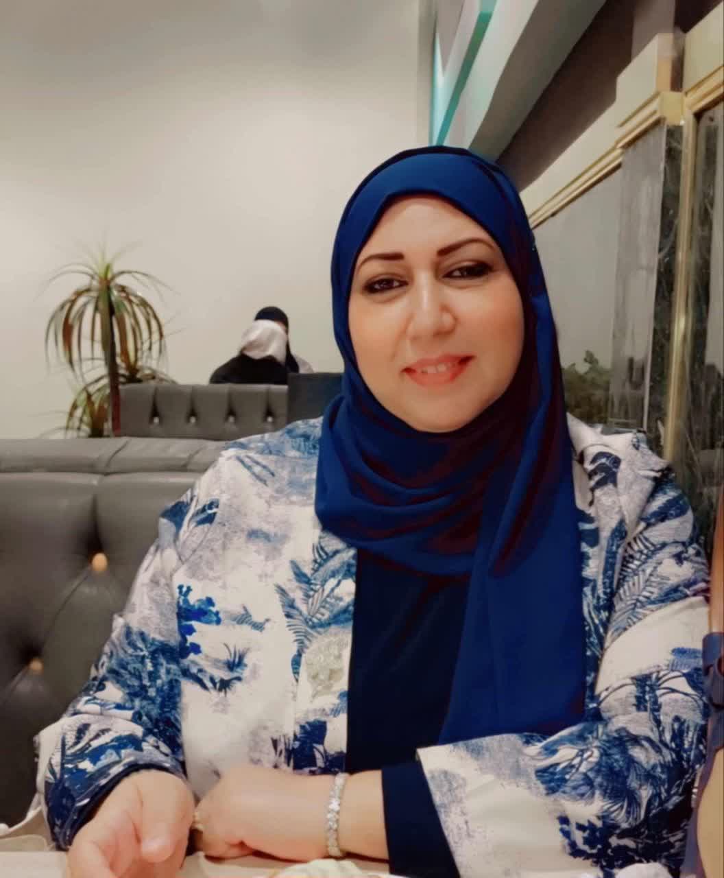 صورة الكاتب