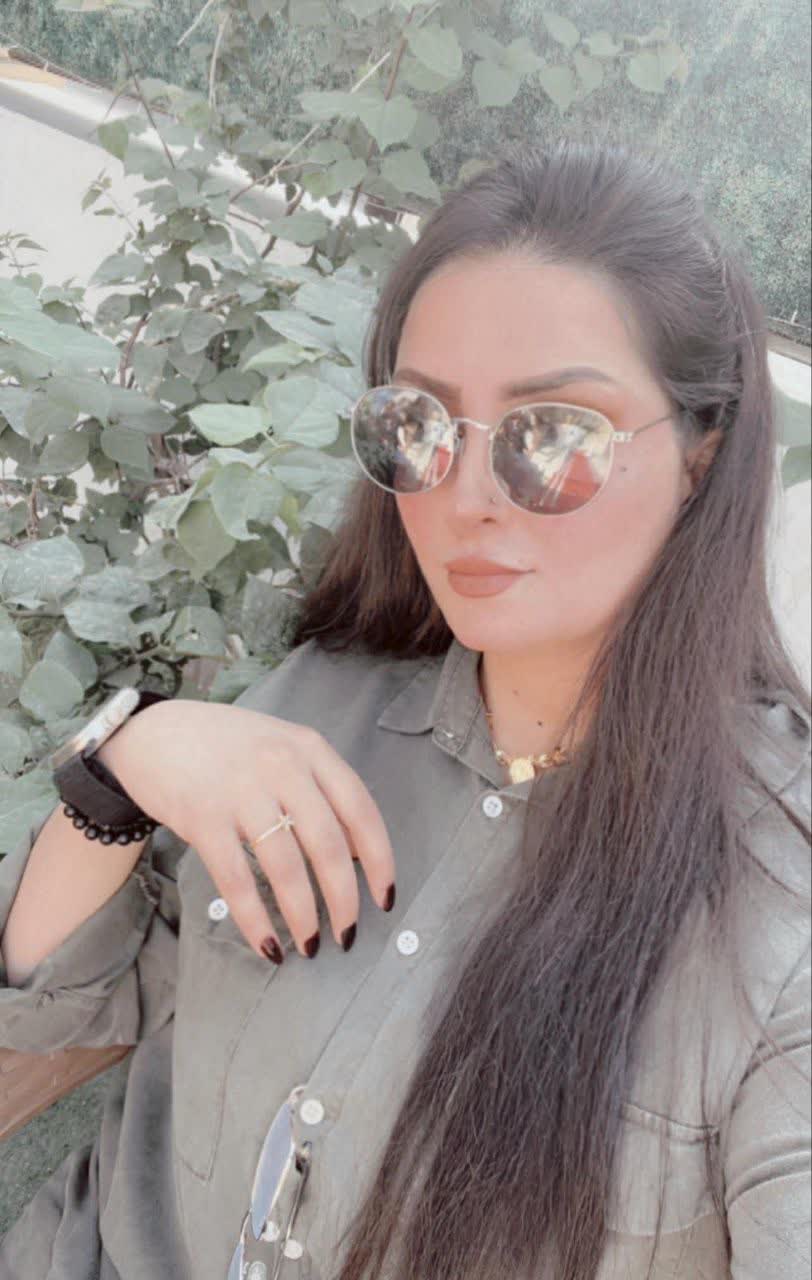 صورة الكاتب