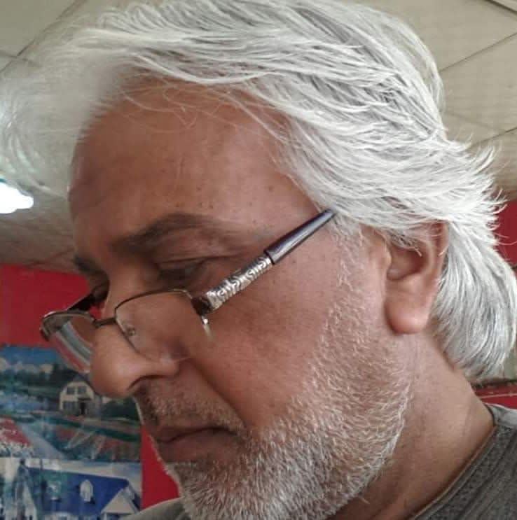 صورة الكاتب