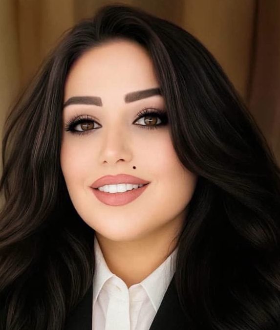 صورة الكاتب