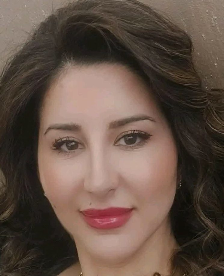 صورة الكاتب