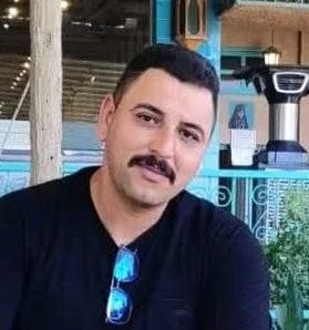 صورة الكاتب