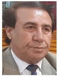 صورة الكاتب