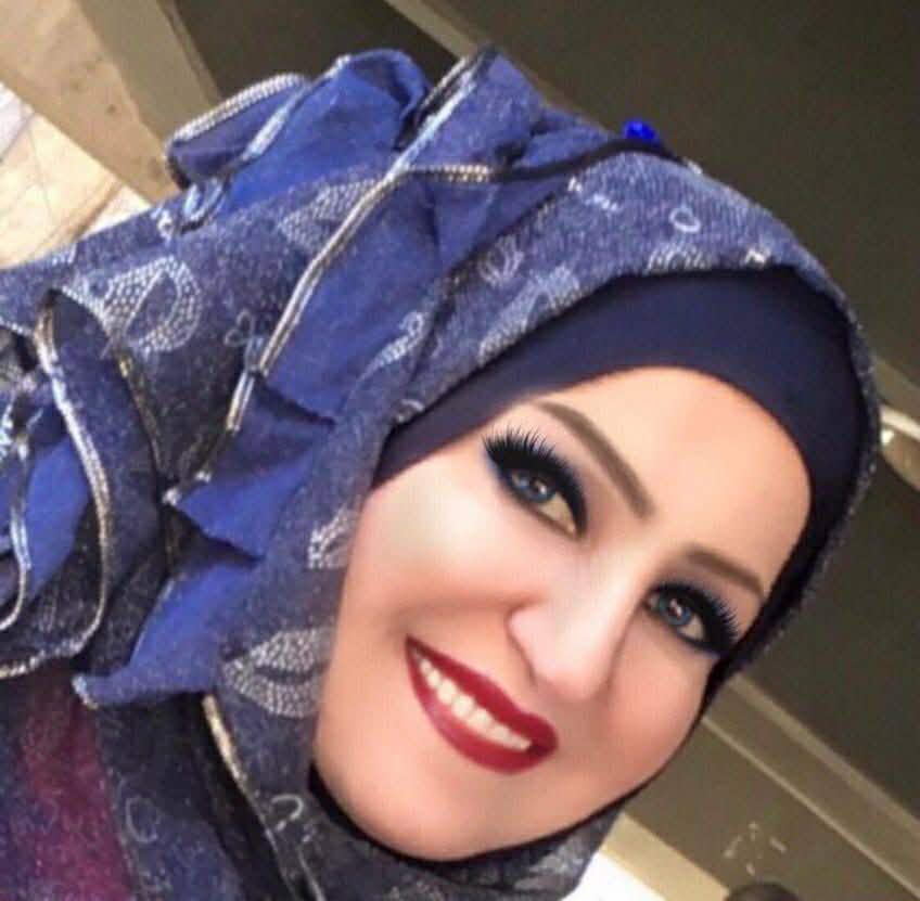 “خطوات داكنة”