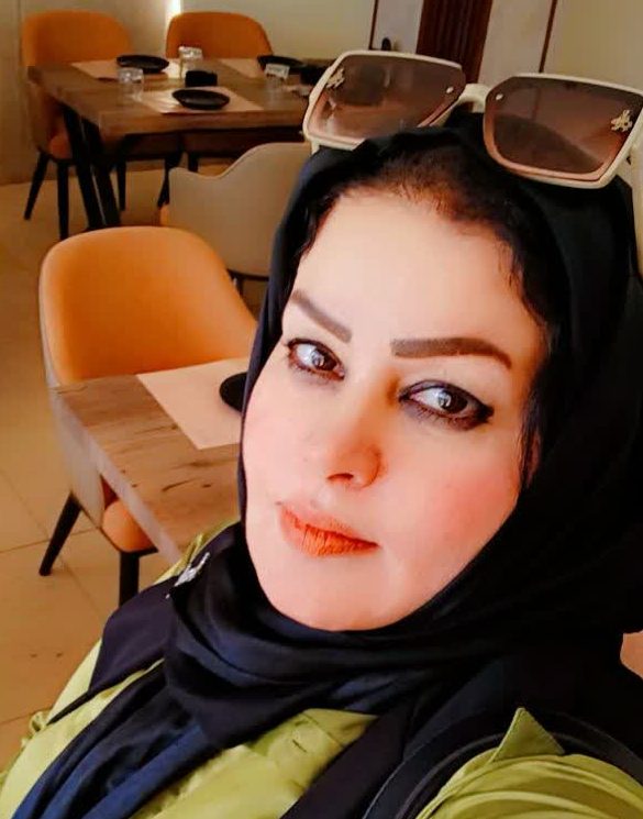 صورة الكاتب