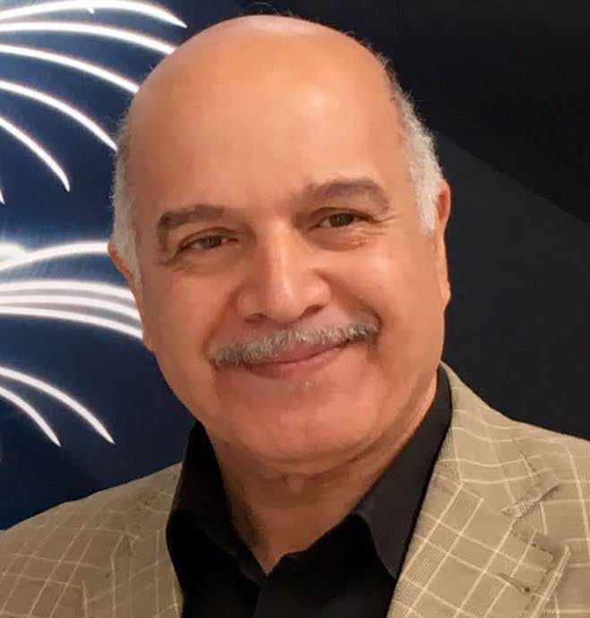 صورة الكاتب