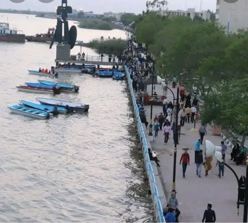 المحمرة… مدينة الغروب والدم والسعادة