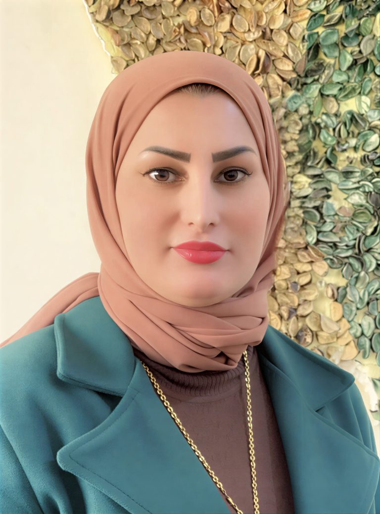 القاصة رجاء فرج