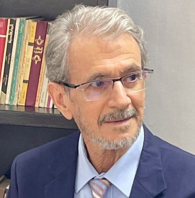 صورة الكاتب