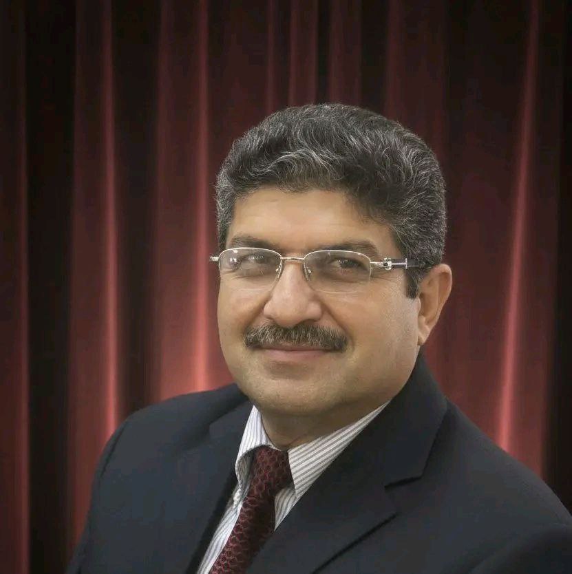 صورة الكاتب