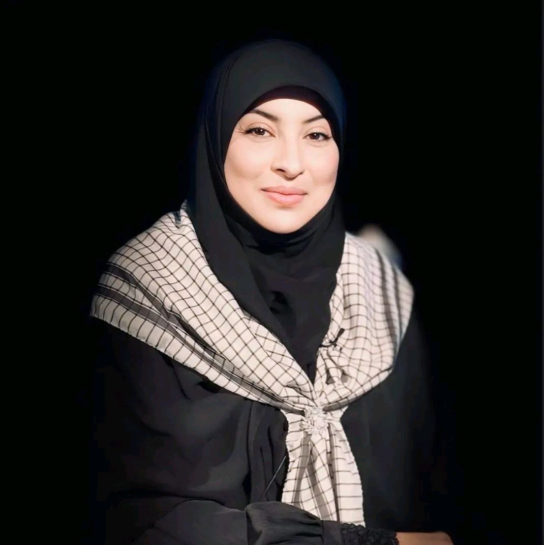 صورة الكاتب