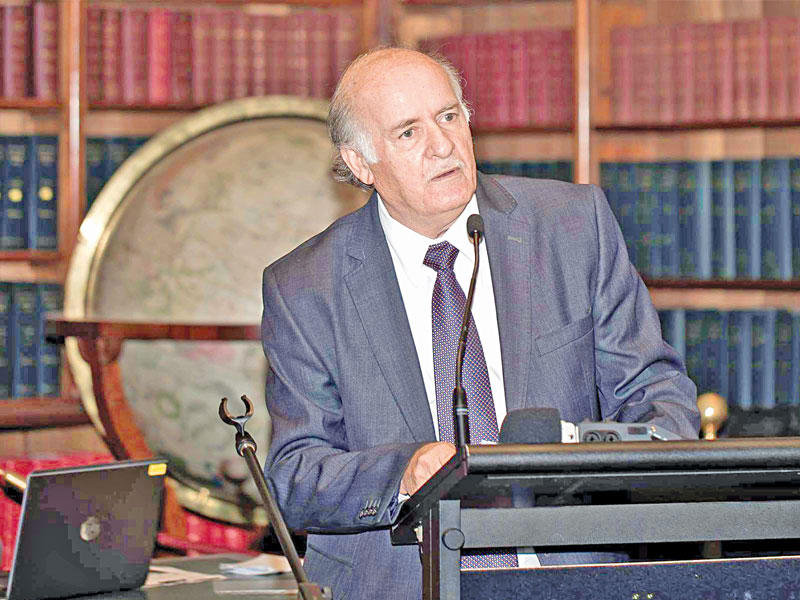 قراءة وتأويل لاحدى رباعيات الشاعر يحيى السماوي