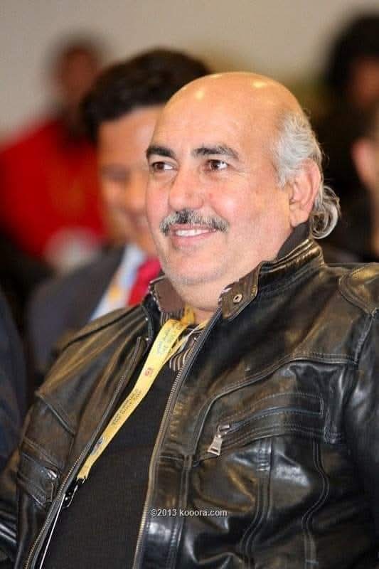 صورة الكاتب