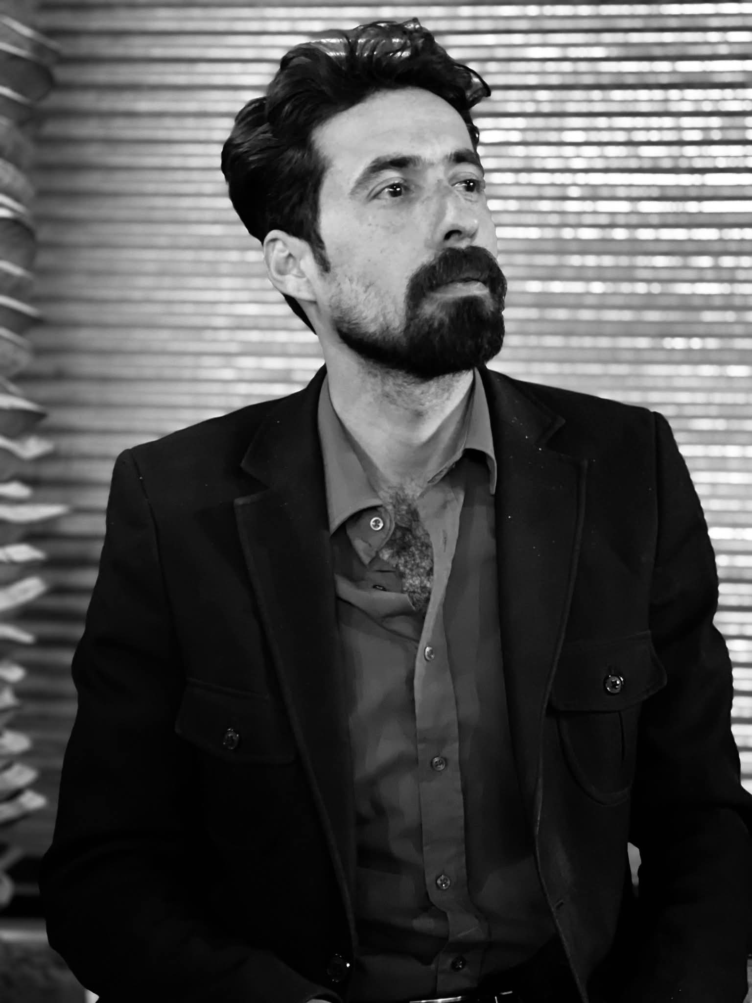 “الطفلُ الذي ظلَّ فزَّاعةً”