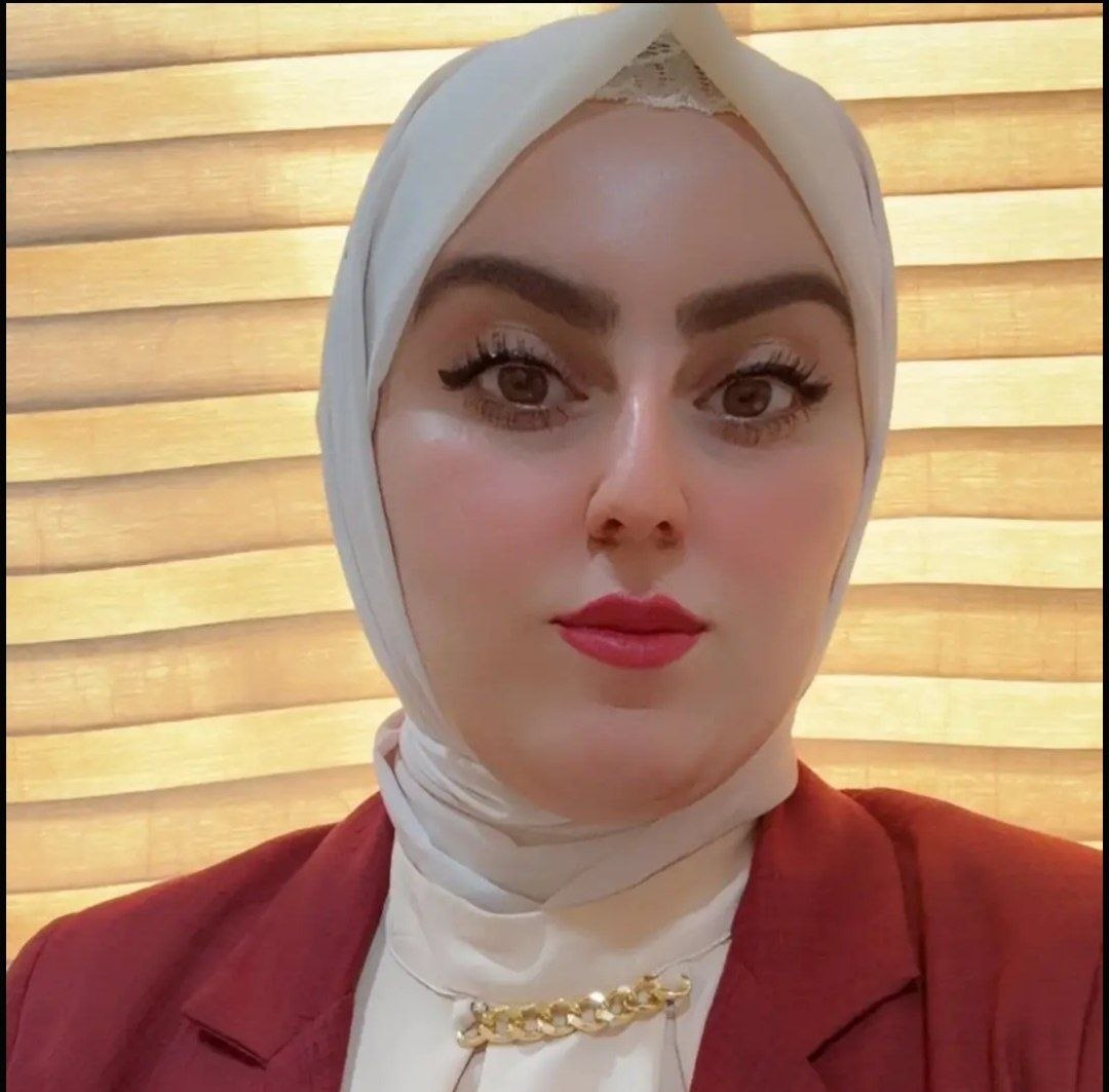 صورة الكاتب