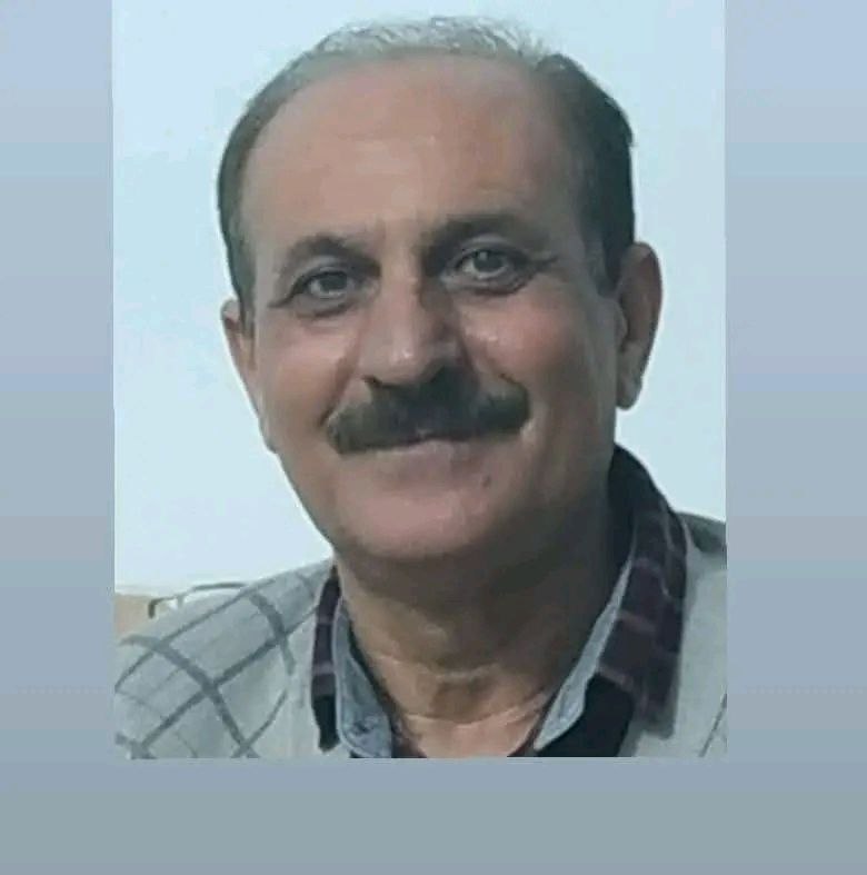 صورة الكاتب