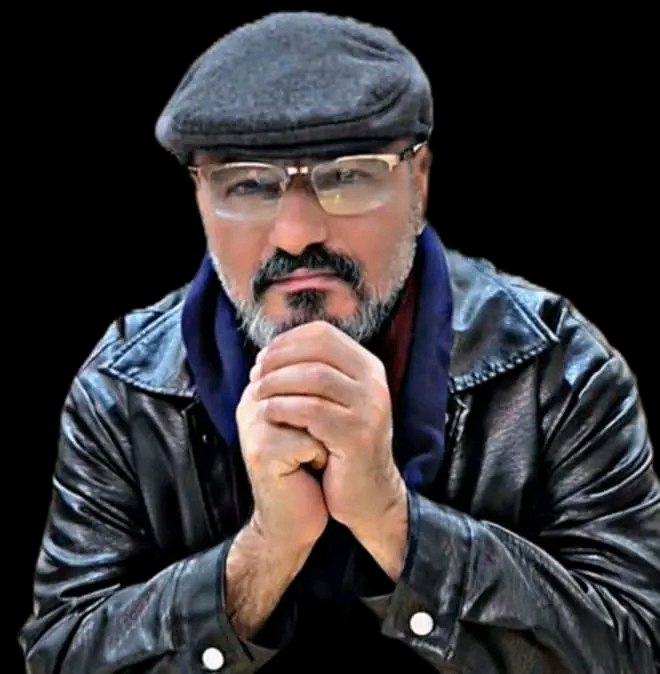 صورة الكاتب