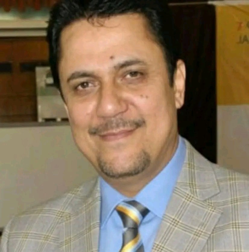 صورة الكاتب