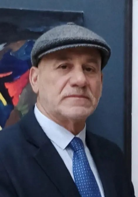 صورة الكاتب