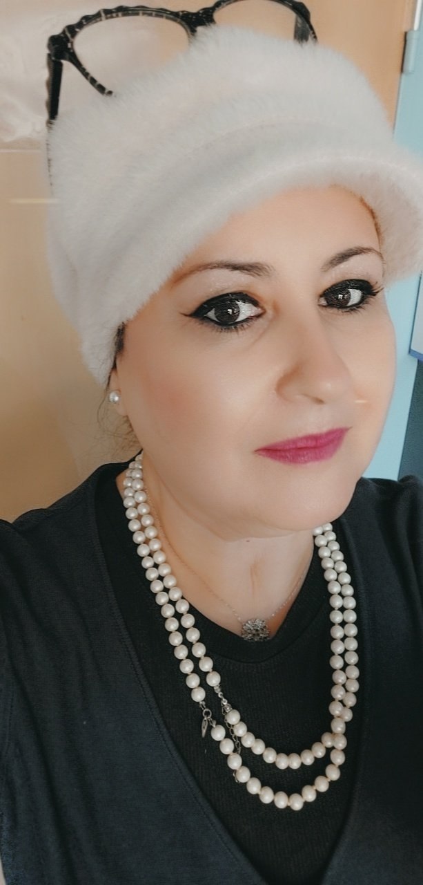 “من أنت…؟”