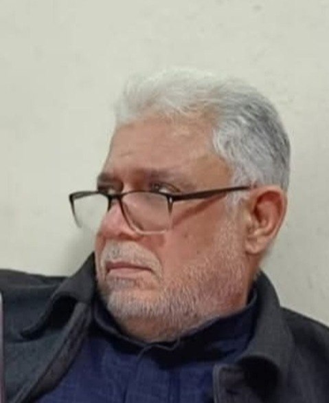 صورة الكاتب