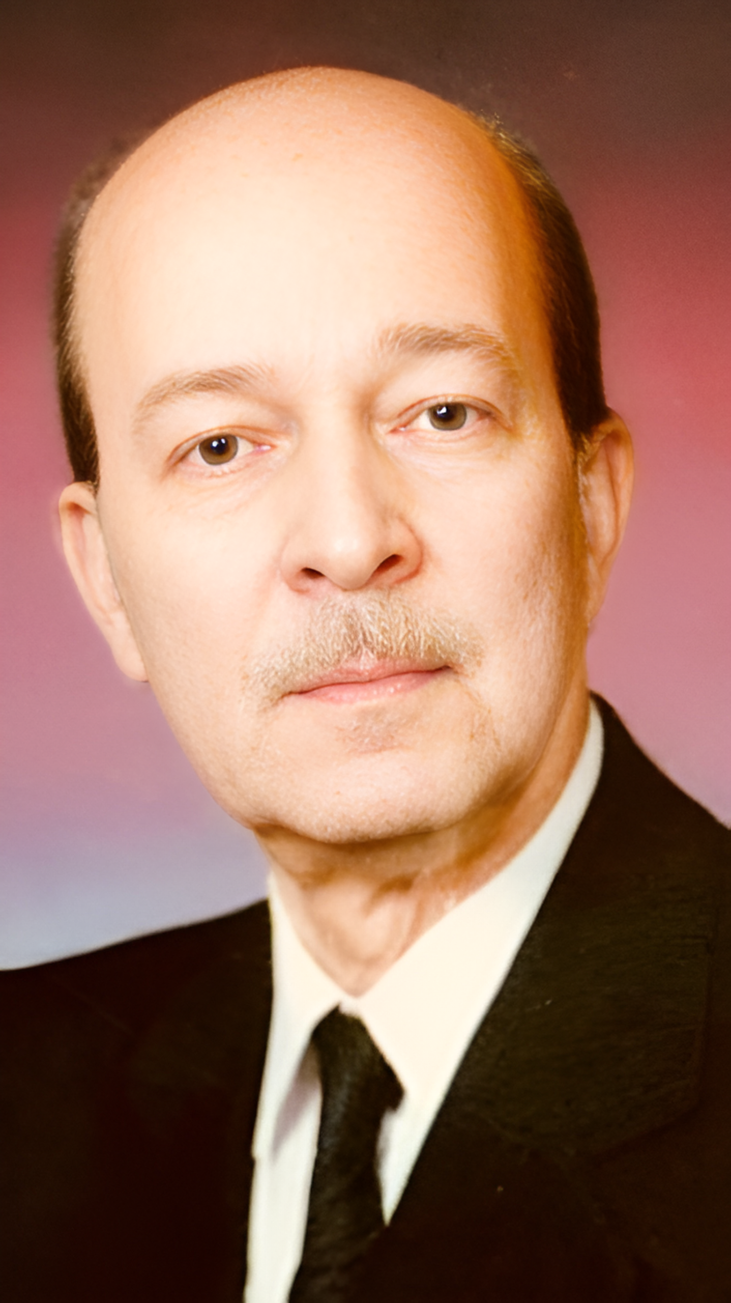 الدكتور عبد الإله أحمد: باحثٌ غَدَر به المجتمعُ الأكاديميّ