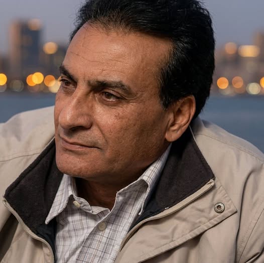 صورة الكاتب