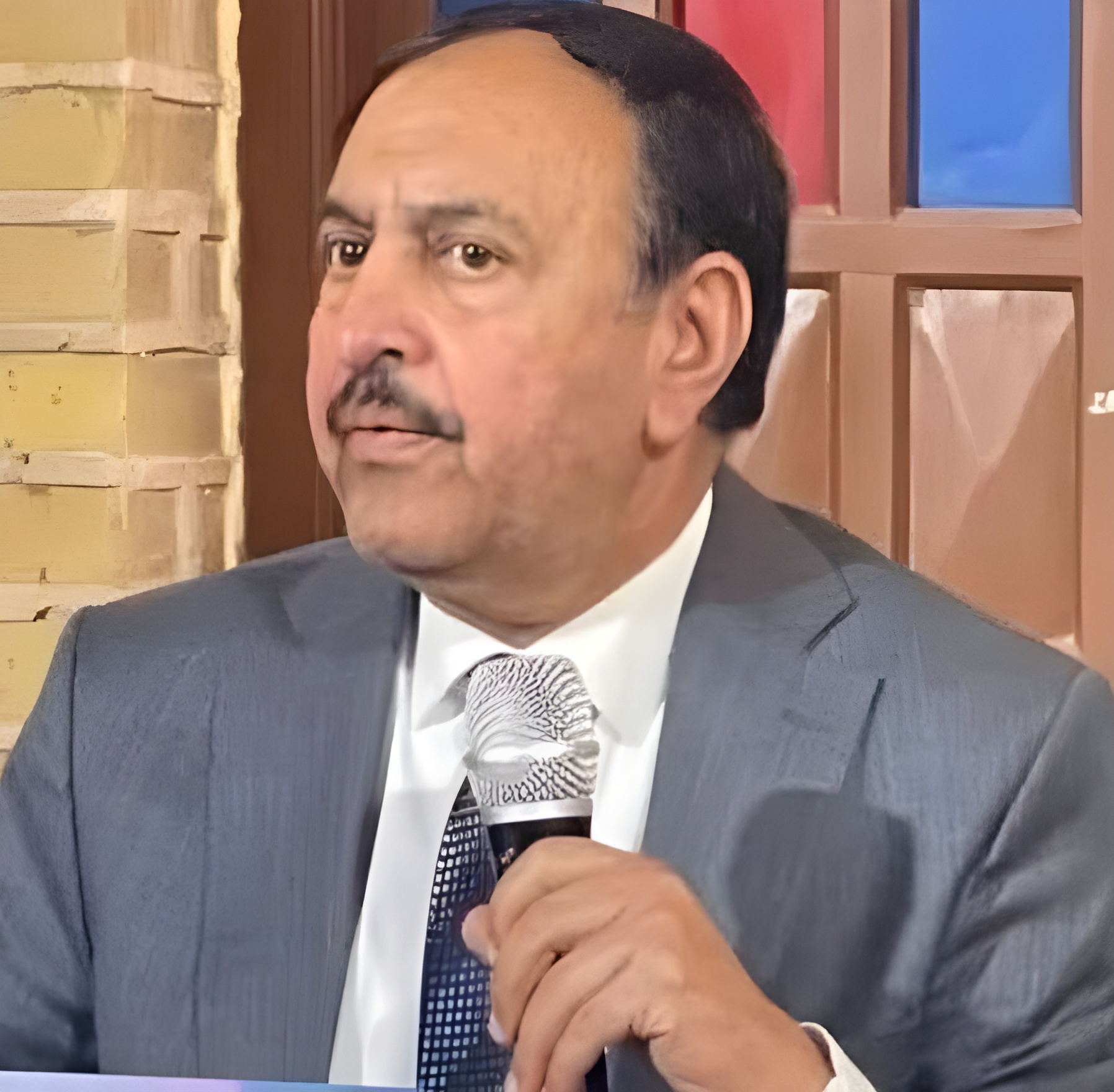 شرح قصيدة ” تأوهات ” للشاعر عبدالكريم الشيخ سلمان