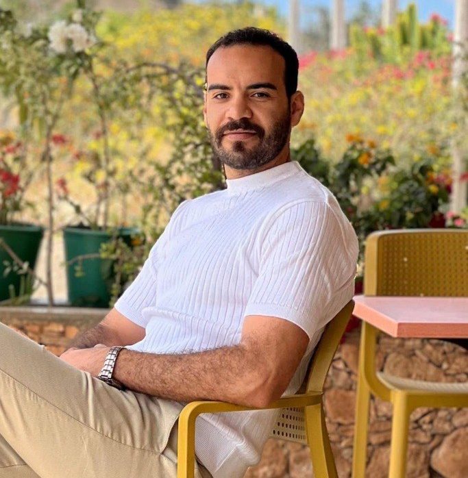 صورة الكاتب