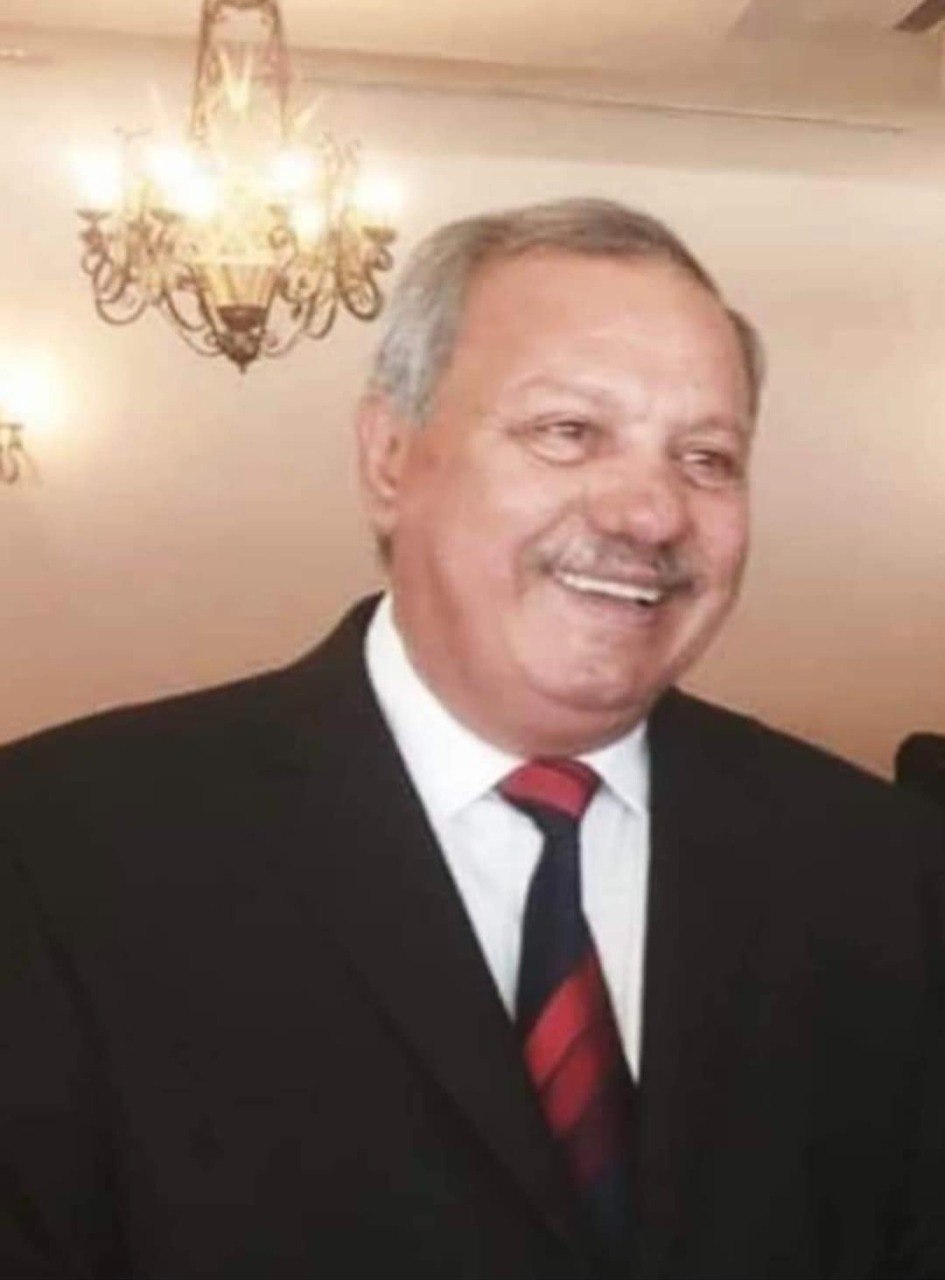 صورة الكاتب