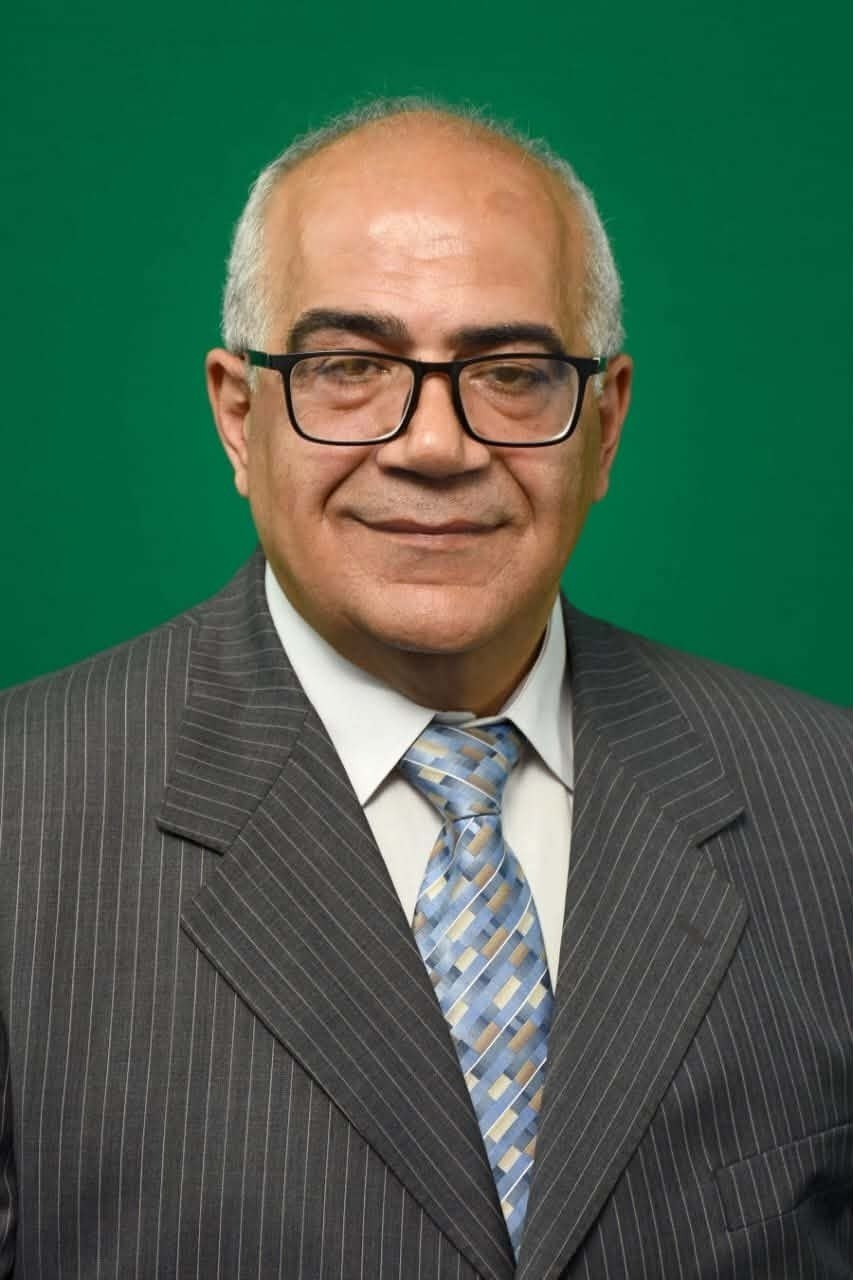عناقُ المقصلة