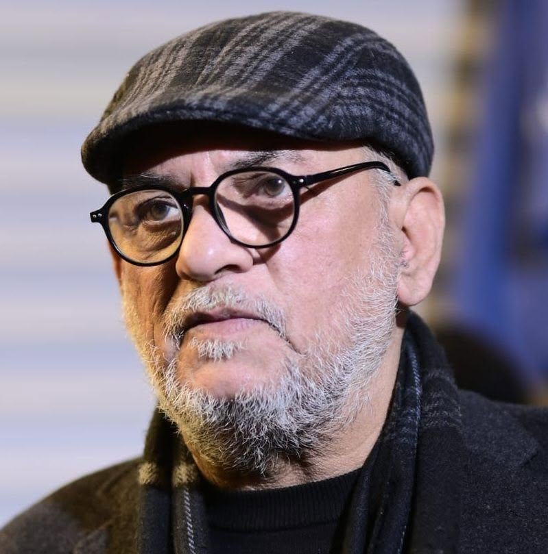 “نبدد الملل”