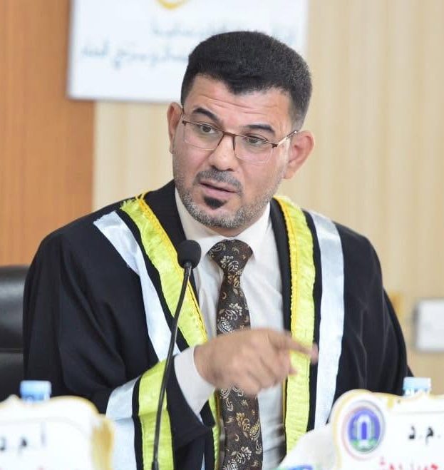 صورة الكاتب