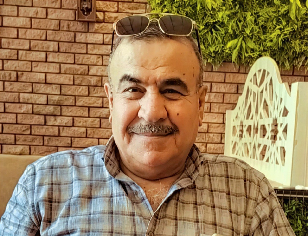 “مرآة في طريق العودة”