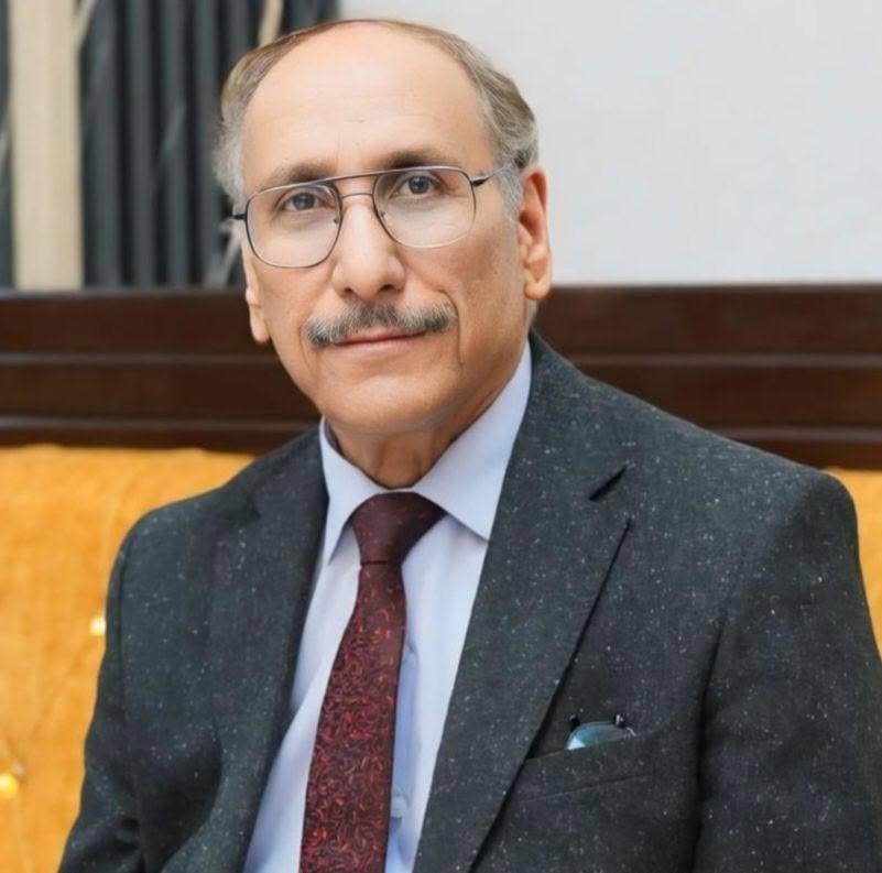 صورة الكاتب
