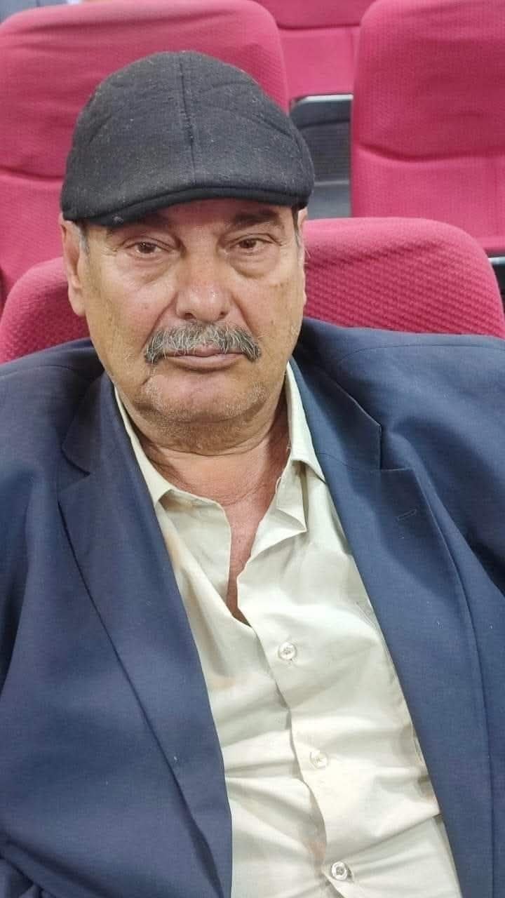 صورة الكاتب