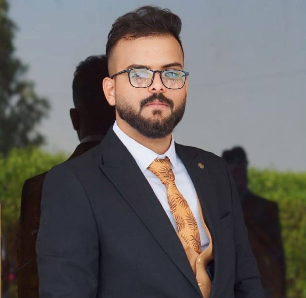 صورة الكاتب