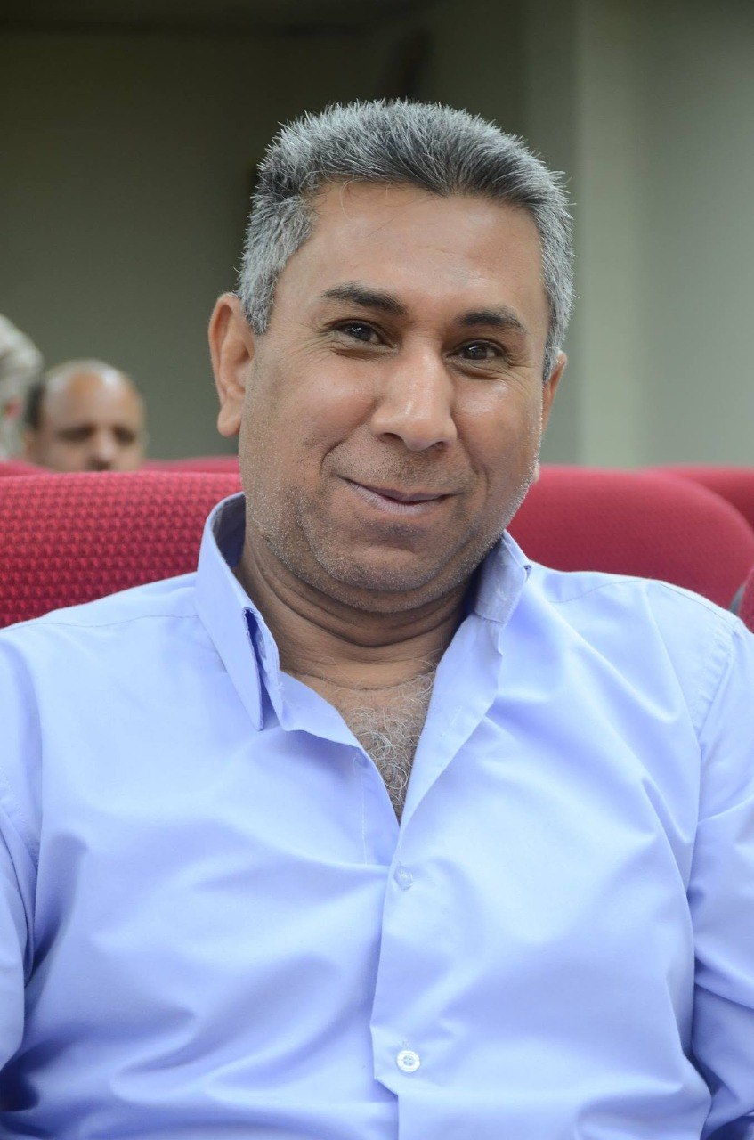 صورة الكاتب