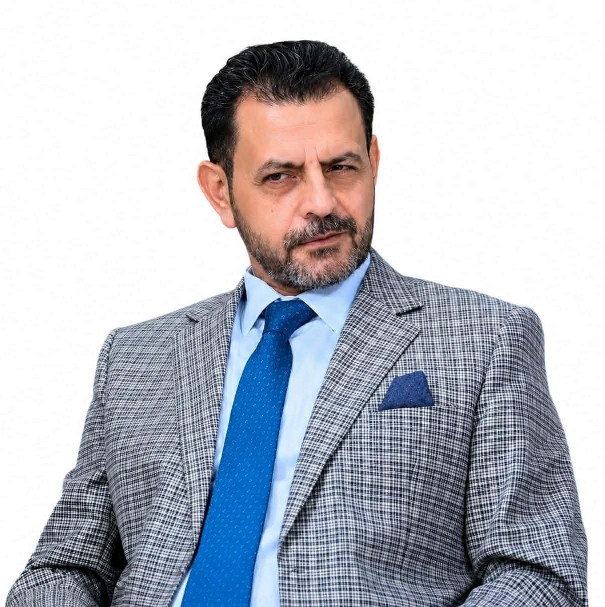 الذكاء الاصطناعي يحاكم الثقافة