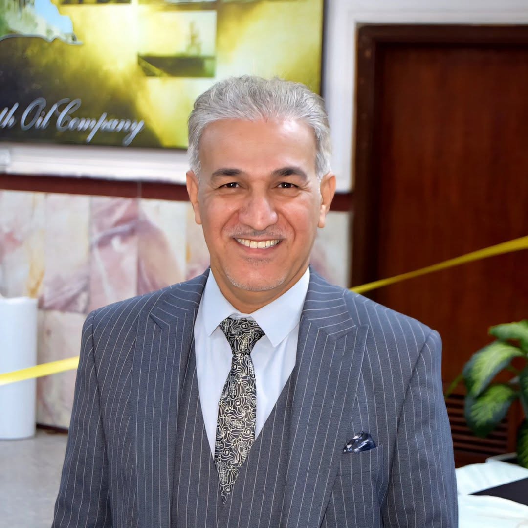 صورة الكاتب